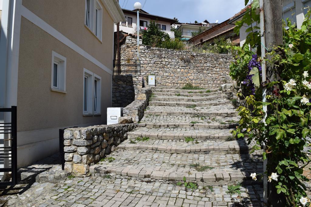 Apartment And Studio Damjan Ohrid Exterior photo