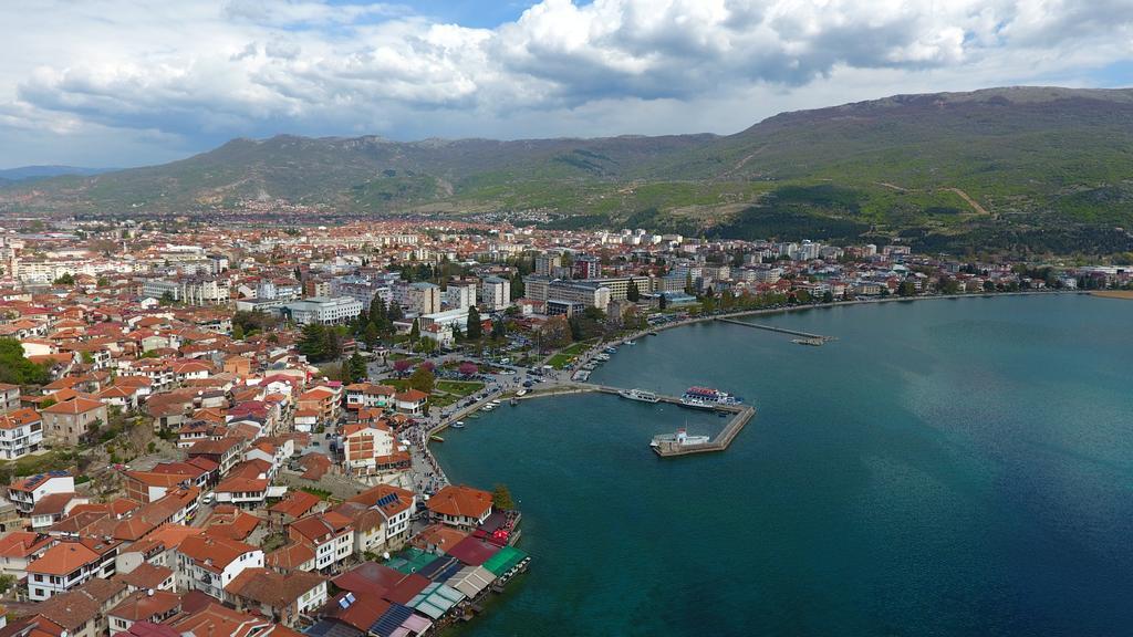 Apartment And Studio Damjan Ohrid Exterior photo