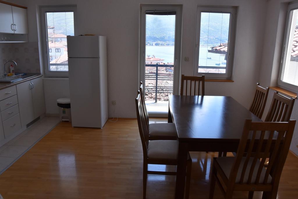 Apartment And Studio Damjan Ohrid Exterior photo