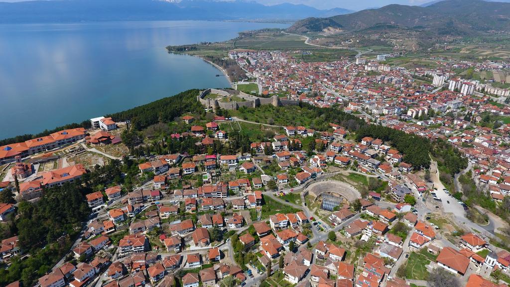 Apartment And Studio Damjan Ohrid Exterior photo