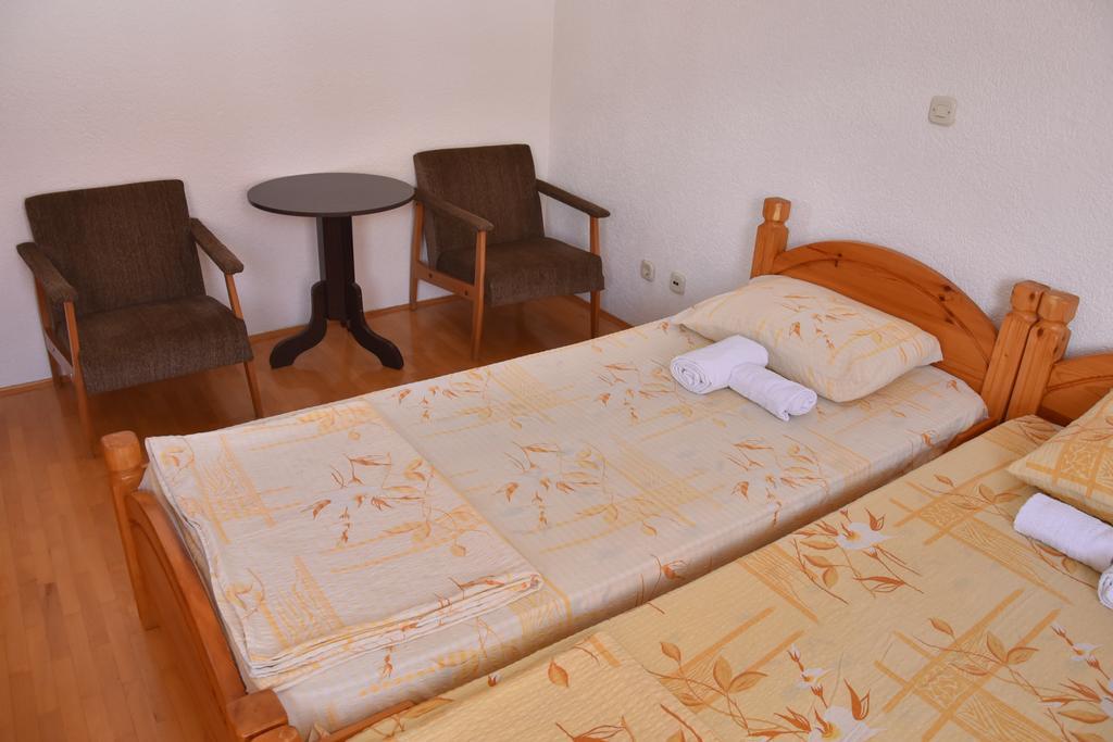 Apartment And Studio Damjan Ohrid Exterior photo